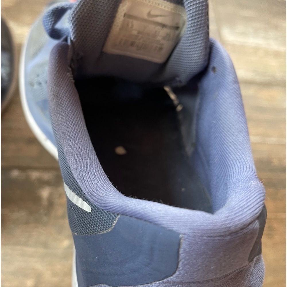 Preloved Nike Flex 2017 Run sneakers women’s size 9.5 - Picture 8 of 16
